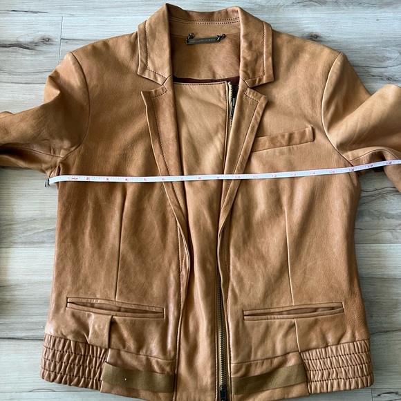 Diane von Furstenberg women vintage leather jacket size 4 - Picture 4 of 10